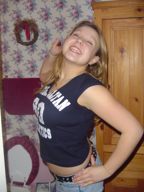 daniposing.jpg